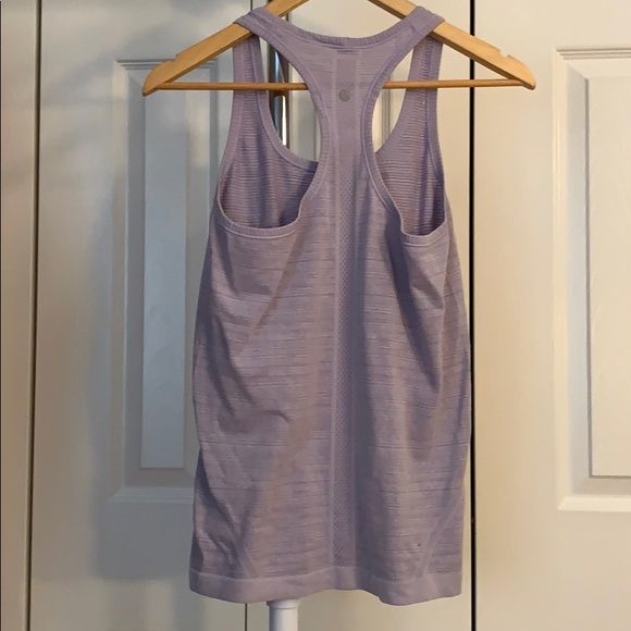 Lululemon tank - Picture 2 of 2